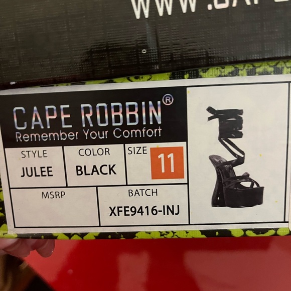 Cape Robbin Strappy Heel - Picture 3 of 4